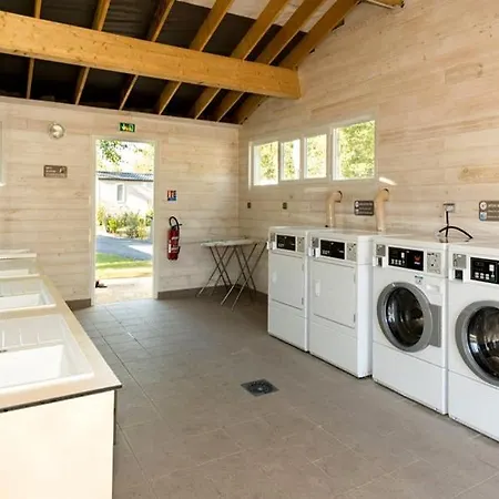 Kemping Les Chevrefeuilles - Maeva Royan